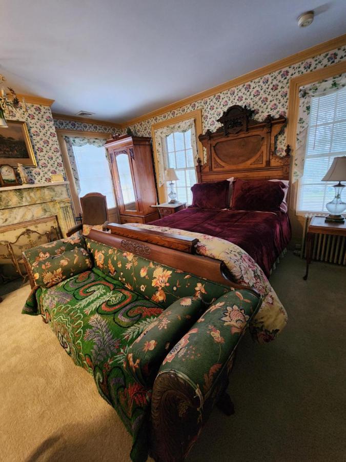 House Of 1833 Bed And Breakfast Містик Екстер'єр фото