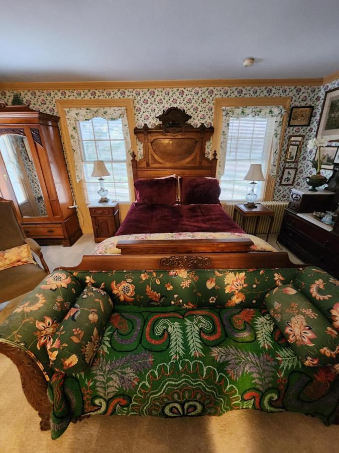House Of 1833 Bed And Breakfast Містик Екстер'єр фото